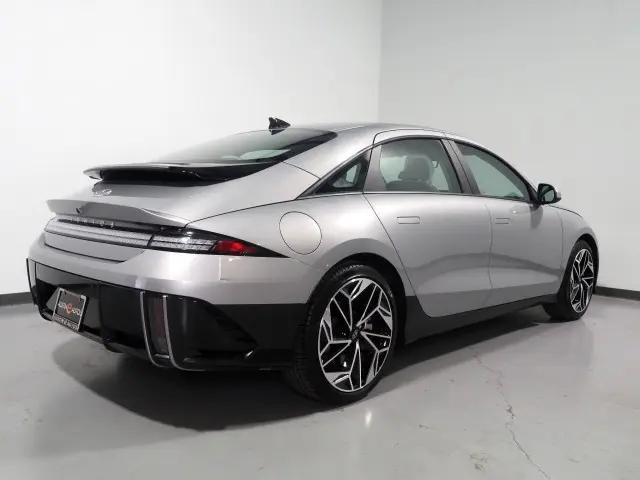 2025 Hyundai IONIQ 6 SEL