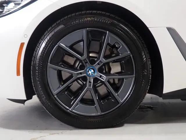 2024 BMW i4 eDrive35