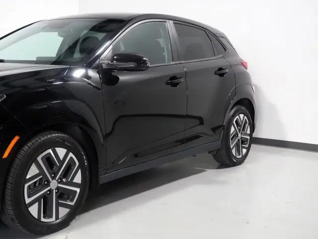 2023 Hyundai Kona EV SE