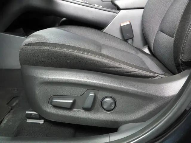 2023 Hyundai Kona EV SE