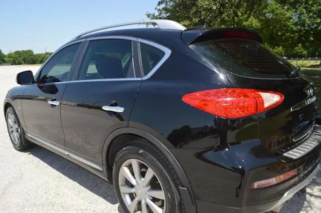 2016 INFINITI QX50 Standard