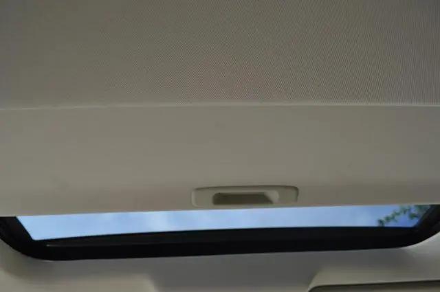2015 INFINITI QX70 Standard