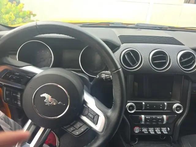 2019 Ford Mustang EcoBoost