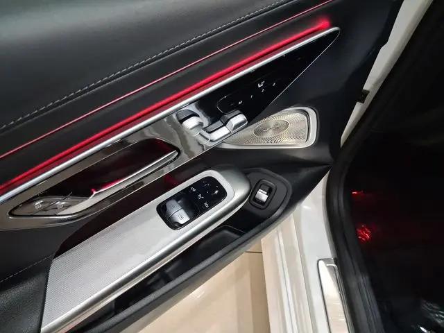 2025 Mercedes-Benz CL 4MATIC