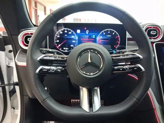 2025 Mercedes-Benz CL 4MATIC