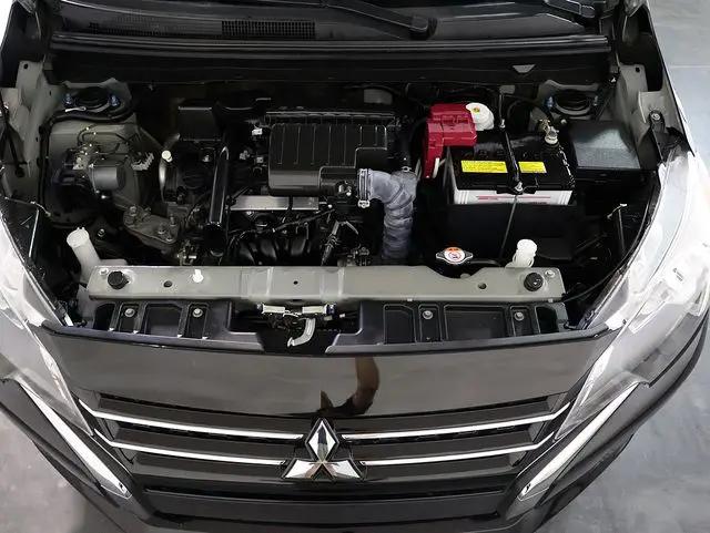 2024 Mitsubishi Mirage ES