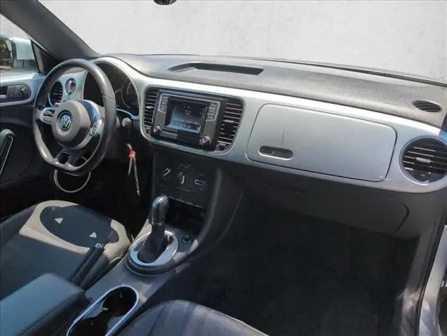 2016 Volkswagen Beetle 1.8T S