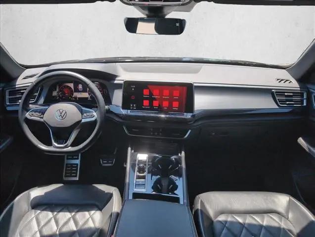 2024 Volkswagen Atlas Cross Sport 2.0T SEL Premium R-Line