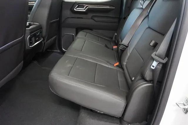 2025 Chevrolet Silverado 1500 4WD Crew Cab Short Bed LTZ
