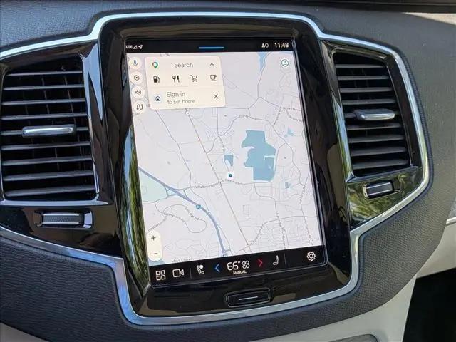 2023 Volvo XC90 B5 Plus