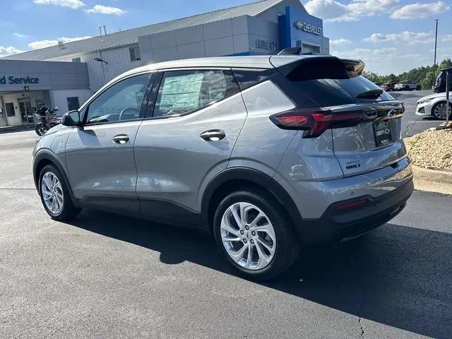 2027 Chevrolet Bolt LT FWD
