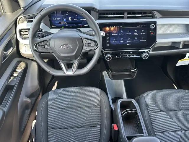 2027 Chevrolet Bolt LT FWD