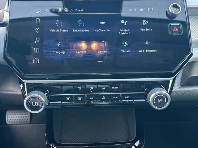 2027 Chevrolet Bolt LT FWD