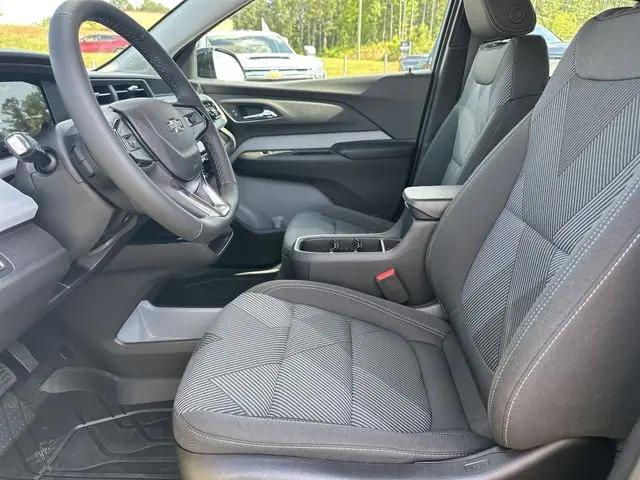 2027 Chevrolet Bolt LT FWD