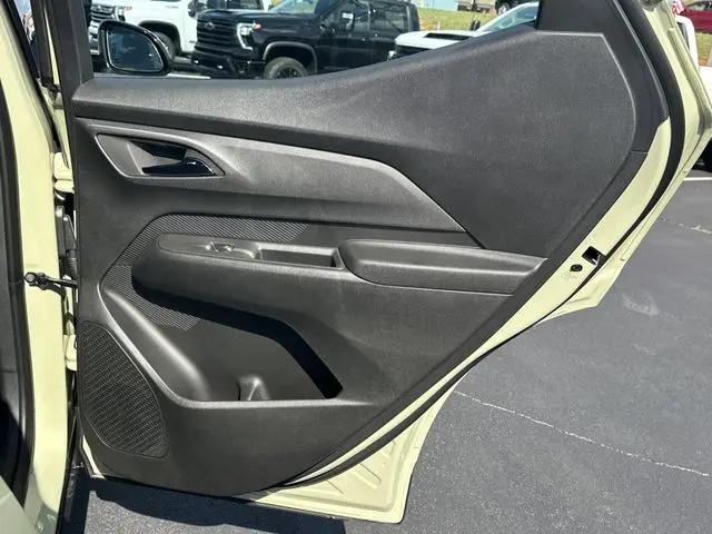 2027 Chevrolet Bolt LT FWD