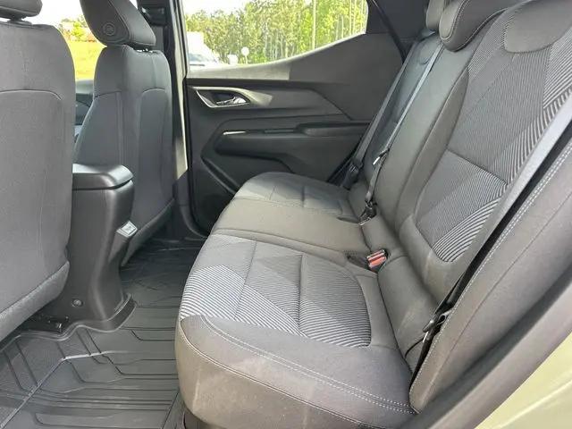 2027 Chevrolet Bolt LT FWD