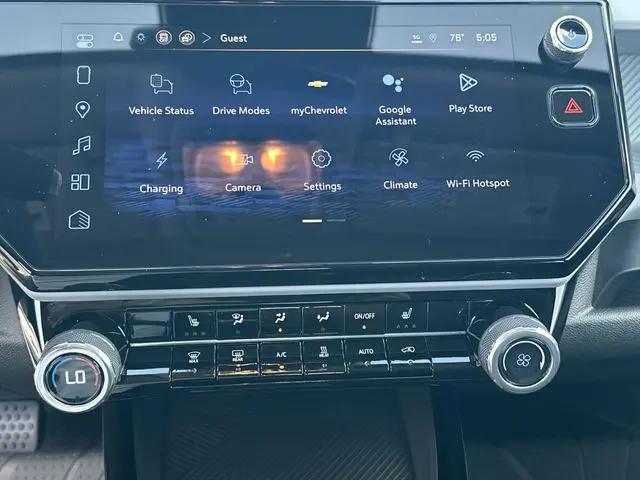 2027 Chevrolet Bolt LT FWD