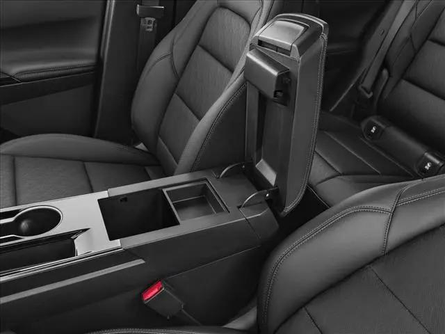 2027 Chevrolet Equinox FWD LT