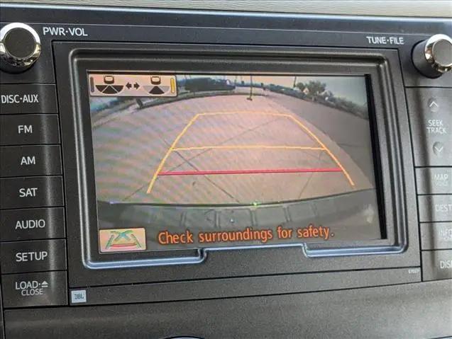 2013 Toyota Sienna XLE V6 8 Passenger
