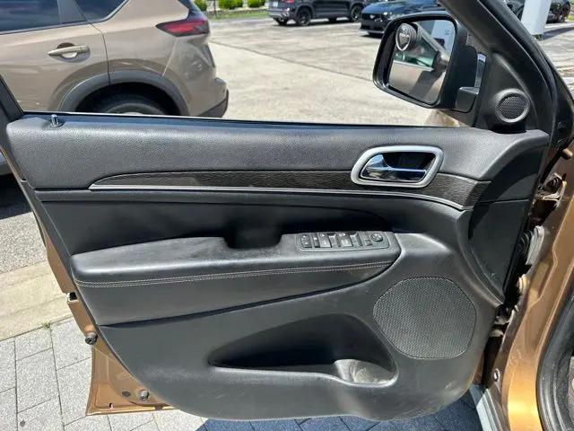 2011 Jeep Grand Cherokee Laredo