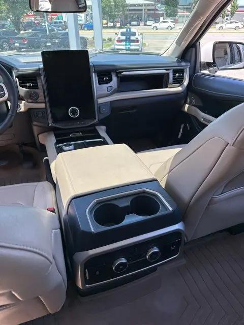 2023 Ford Expedition Limited MAX