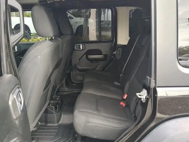 2020 Jeep Wrangler Sport S 4x4