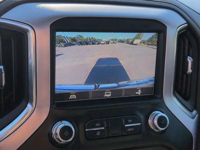 2021 GMC Sierra 1500 4WD Crew Cab Short Box SLT