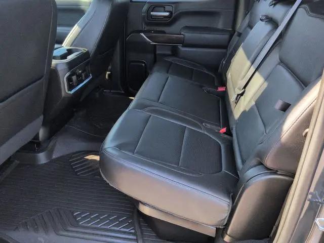 2021 GMC Sierra 1500 4WD Crew Cab Short Box SLT