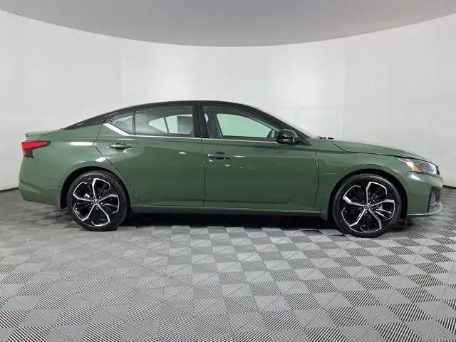 2026 Nissan Altima SR FWD