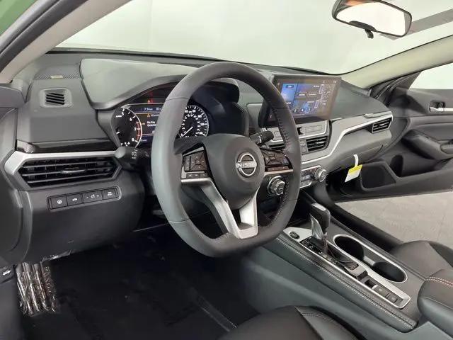 2026 Nissan Altima SR FWD