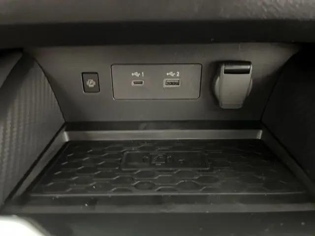 2026 Nissan Altima SR FWD