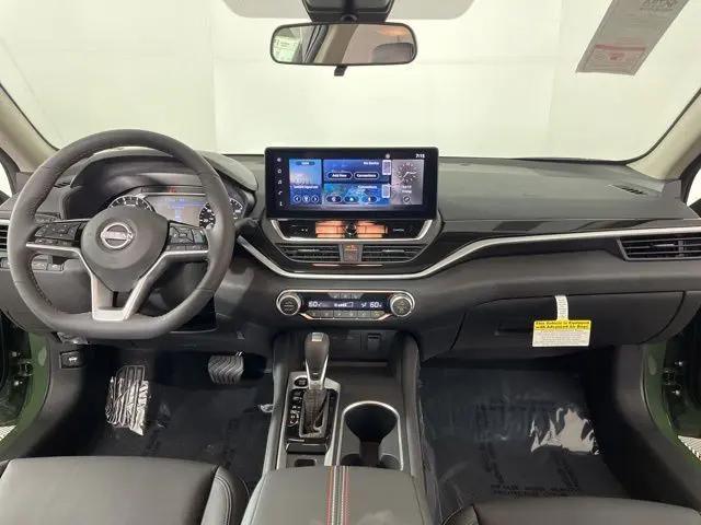 2026 Nissan Altima SR FWD