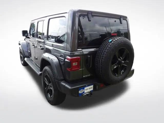 2022 Jeep Wrangler Unlimited Sahara Altitude 4x4