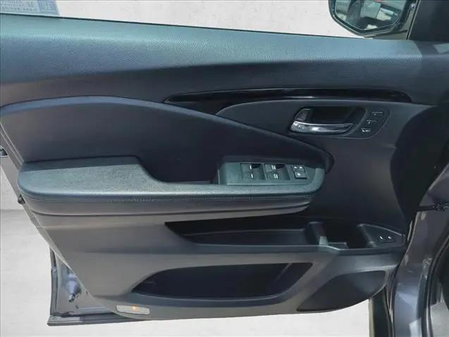 2022 Honda Pilot 2WD Touring 7 Passenger