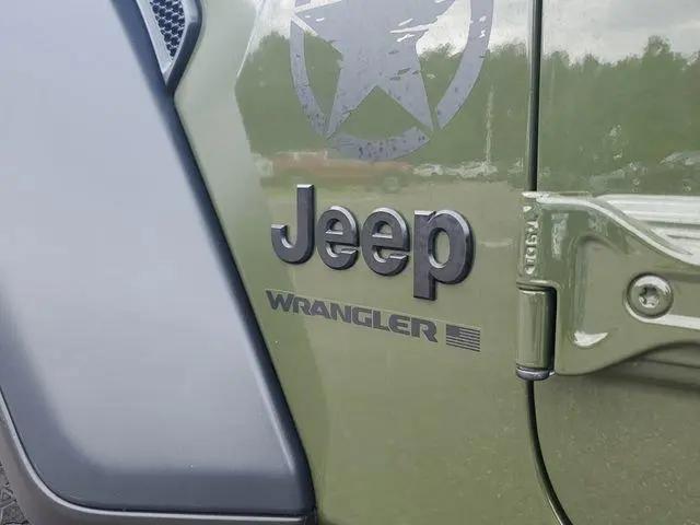 2024 Jeep Wrangler 4-Door Willys 4x4
