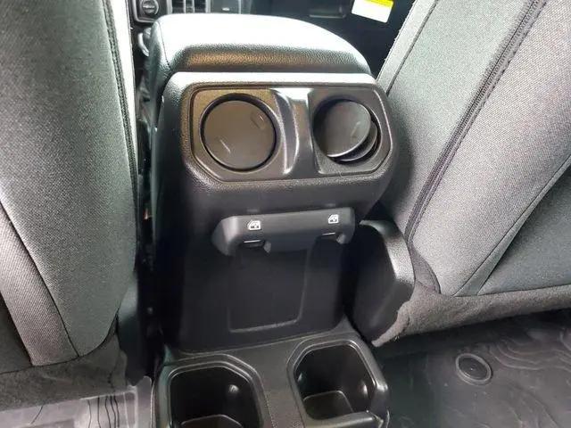 2024 Jeep Wrangler 4-Door Willys 4x4