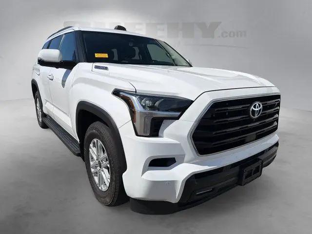 2024 Toyota Sequoia SR5
