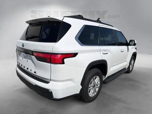 2024 Toyota Sequoia SR5