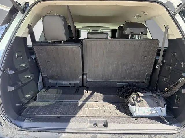 2024 Toyota Sequoia SR5
