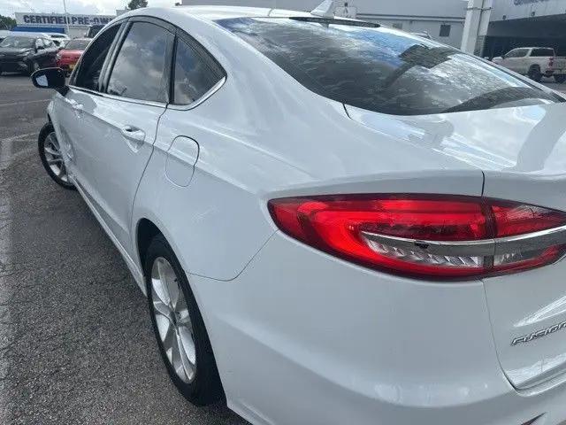 2019 Ford Fusion Hybrid SE