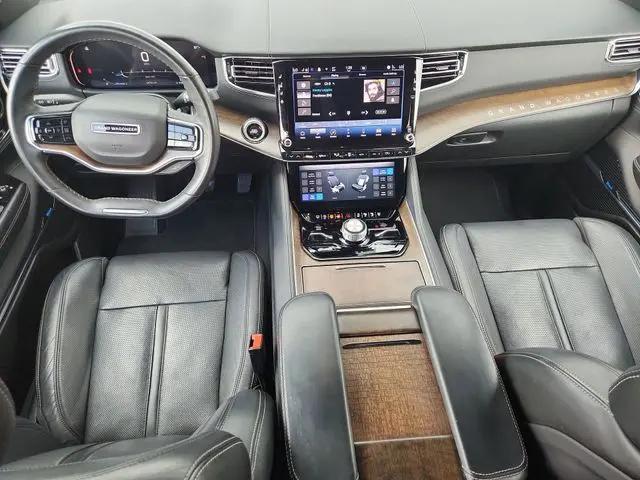 2024 Jeep Grand Wagoneer L 4x4