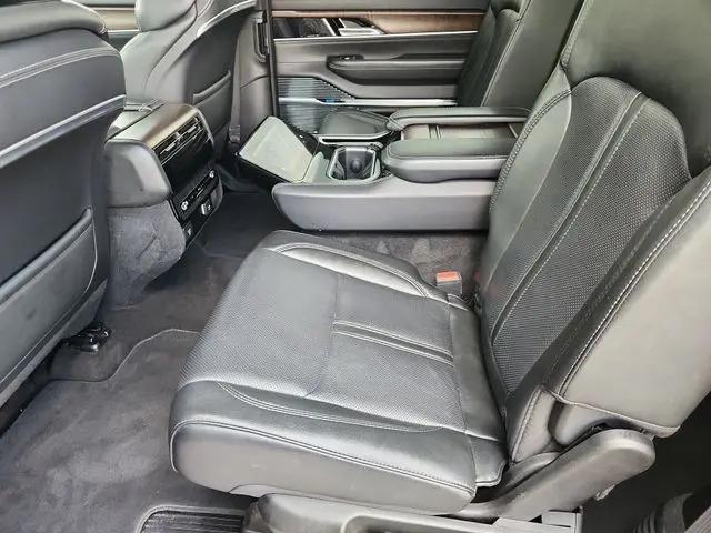 2024 Jeep Grand Wagoneer L 4x4