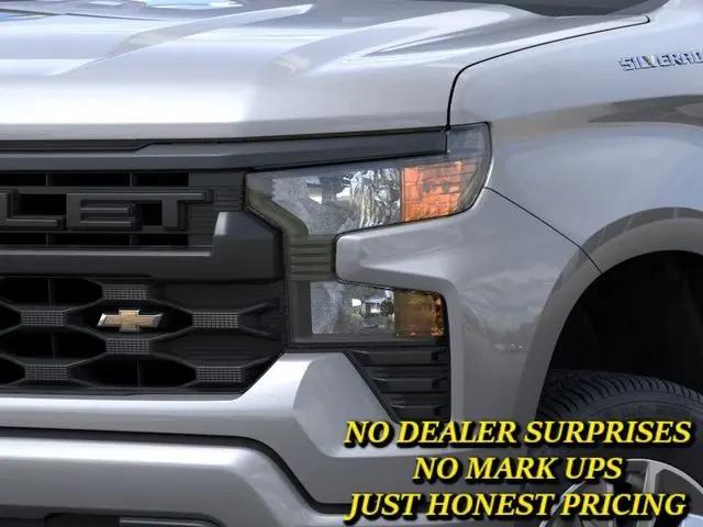 2026 Chevrolet Silverado 1500 2WD Crew Cab Short Bed Custom