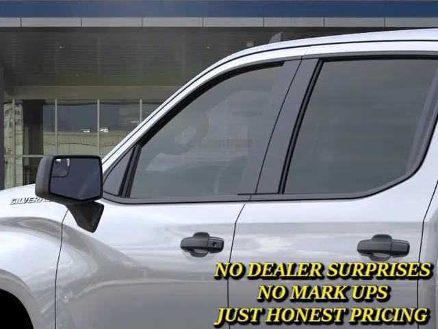 2026 Chevrolet Silverado 1500 2WD Crew Cab Short Bed Custom