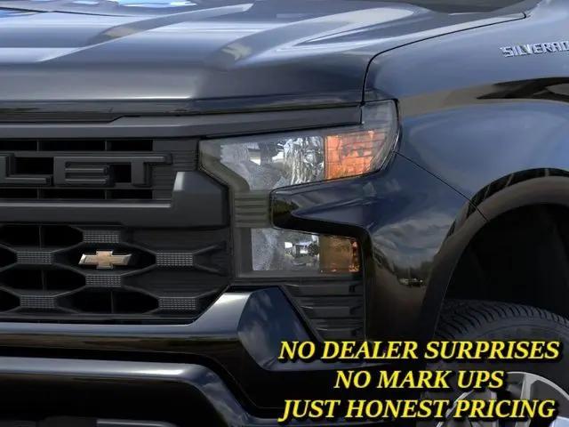 2026 Chevrolet Silverado 1500 2WD Crew Cab Short Bed Custom