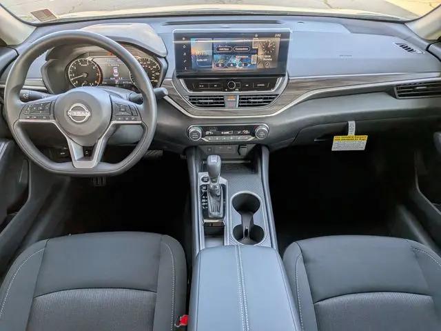 2026 Nissan Altima SV FWD