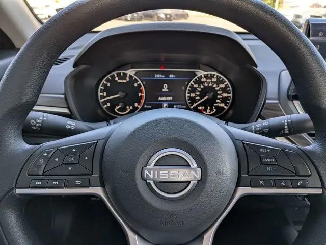2026 Nissan Altima SV FWD