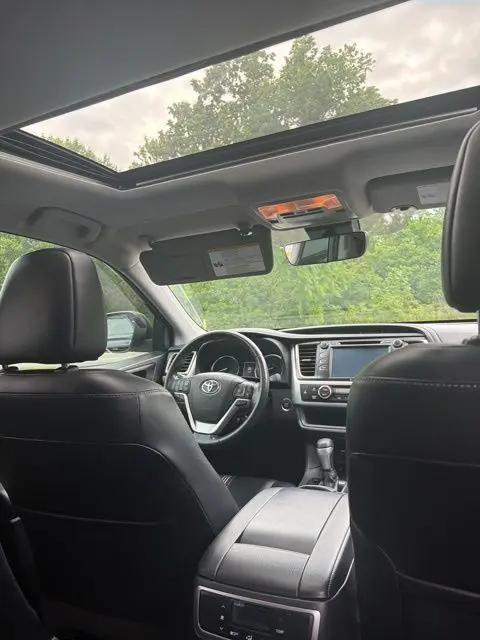 2018 Toyota Highlander SE