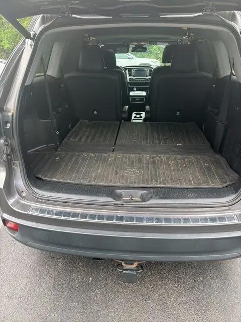 2018 Toyota Highlander SE