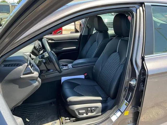 2023 Toyota Camry SE AWD